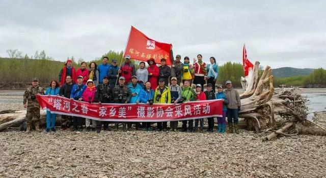 诗歌征文怎么写500字（诗歌征文怎么写_(50字以内)自编）