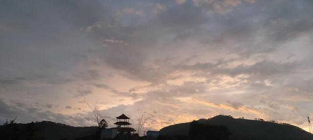 关于友谊的文案短句干净治愈（关于友谊的文案长篇）
