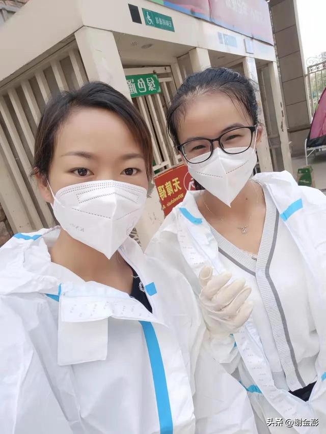 关于志愿者的作文800字（关于志愿者的作文开头）