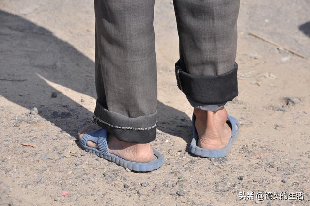 两世一身_形单影只什么意思，两世一生形单影只什么意思