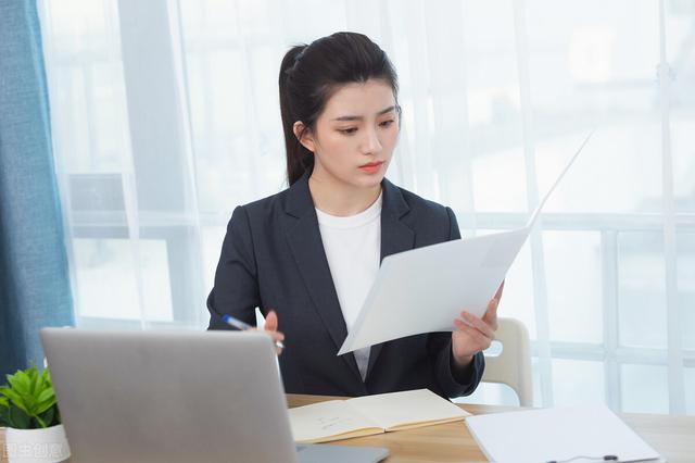 平凡的世界主要内容概括，平凡的世界主要内容概括简短