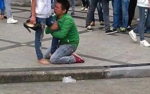 贬义词是什么意思，贬义词是什么意思褒义词又是什么意思！